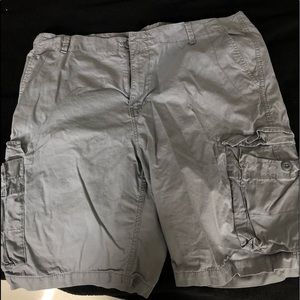 Grey cargo shorts!